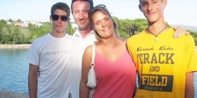 best Teenager 2 week holidays