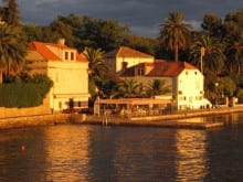 Family kayaking holidays in dubrovnik